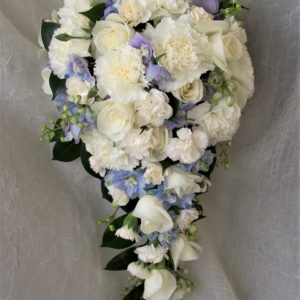 Teardrop Bouquet Soft Blue